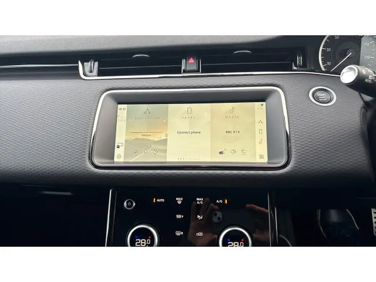 2022-land-rover-range-rover-evoque-20-d200-r-dynamic-s-big-9