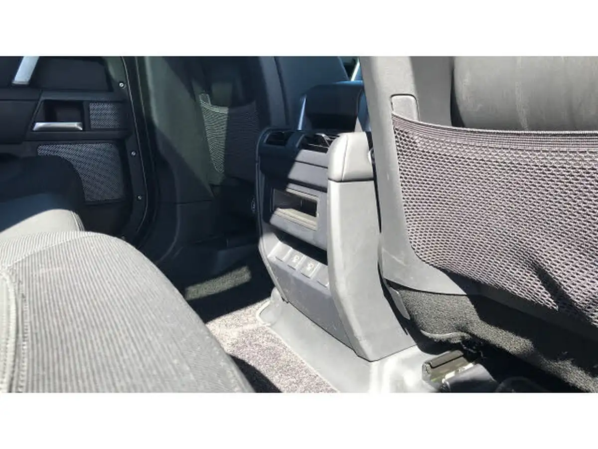 2022-land-rover-110-defender-30-d300-x-dynamic-hse-big-17