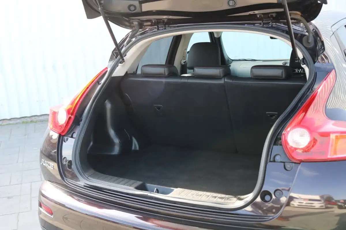 2014-nissan-juke-16-tekna-117ps-1598cc-cvt-big-6