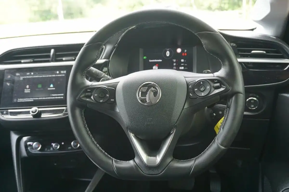 2022-vauxhall-corsa-12-turbo-elite-edition-auto-big-8