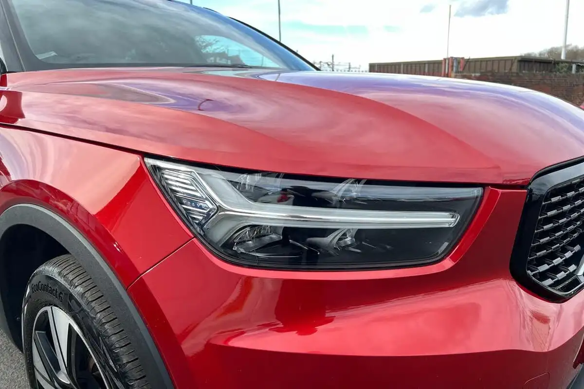 2021-volvo-xc40-15-t4-r-design-208bhp-big-17