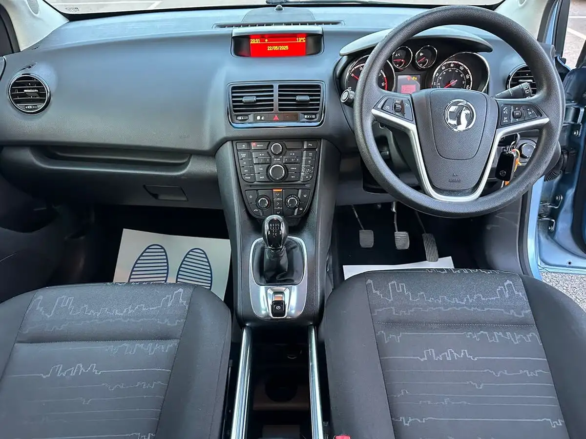 2013-vauxhall-meriva-13td-exclusiv-13cdti-95ps-ecoflex-big-13