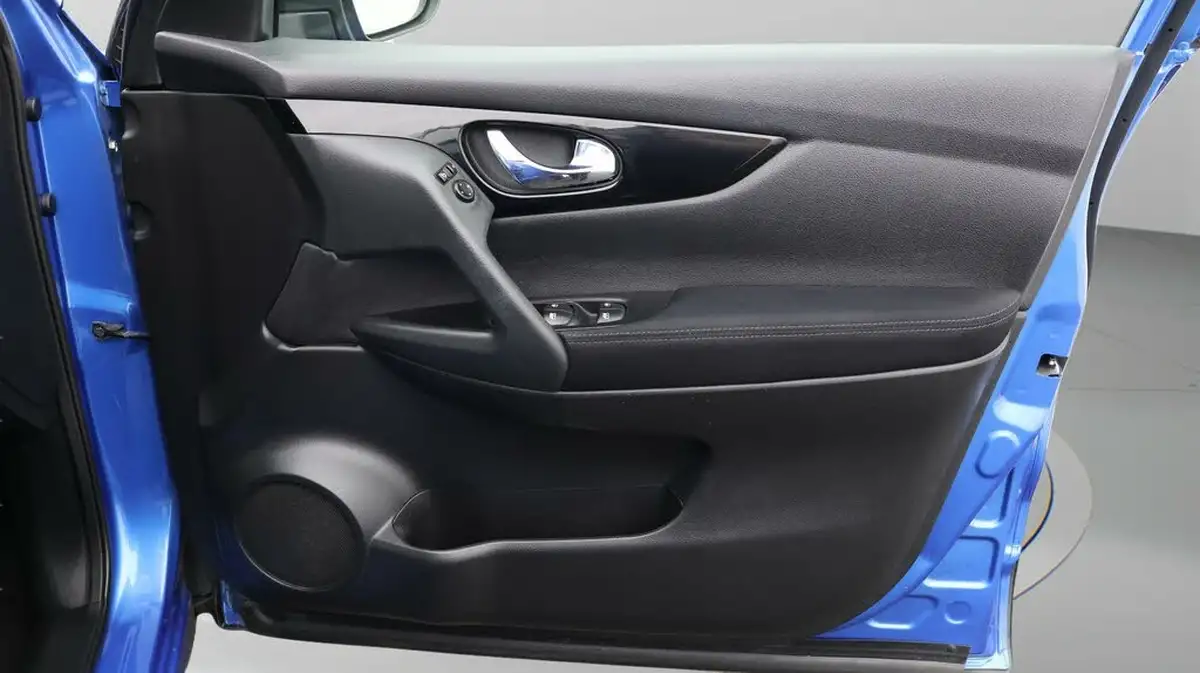 2020-nissan-qashqai-13-dig-t-acenta-premium-160ps-dct-big-14