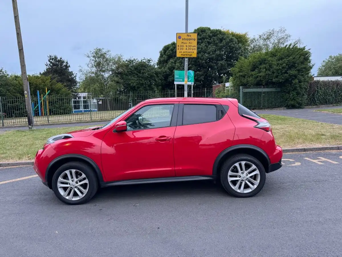 2015-nissan-juke-12-acenta-big-10
