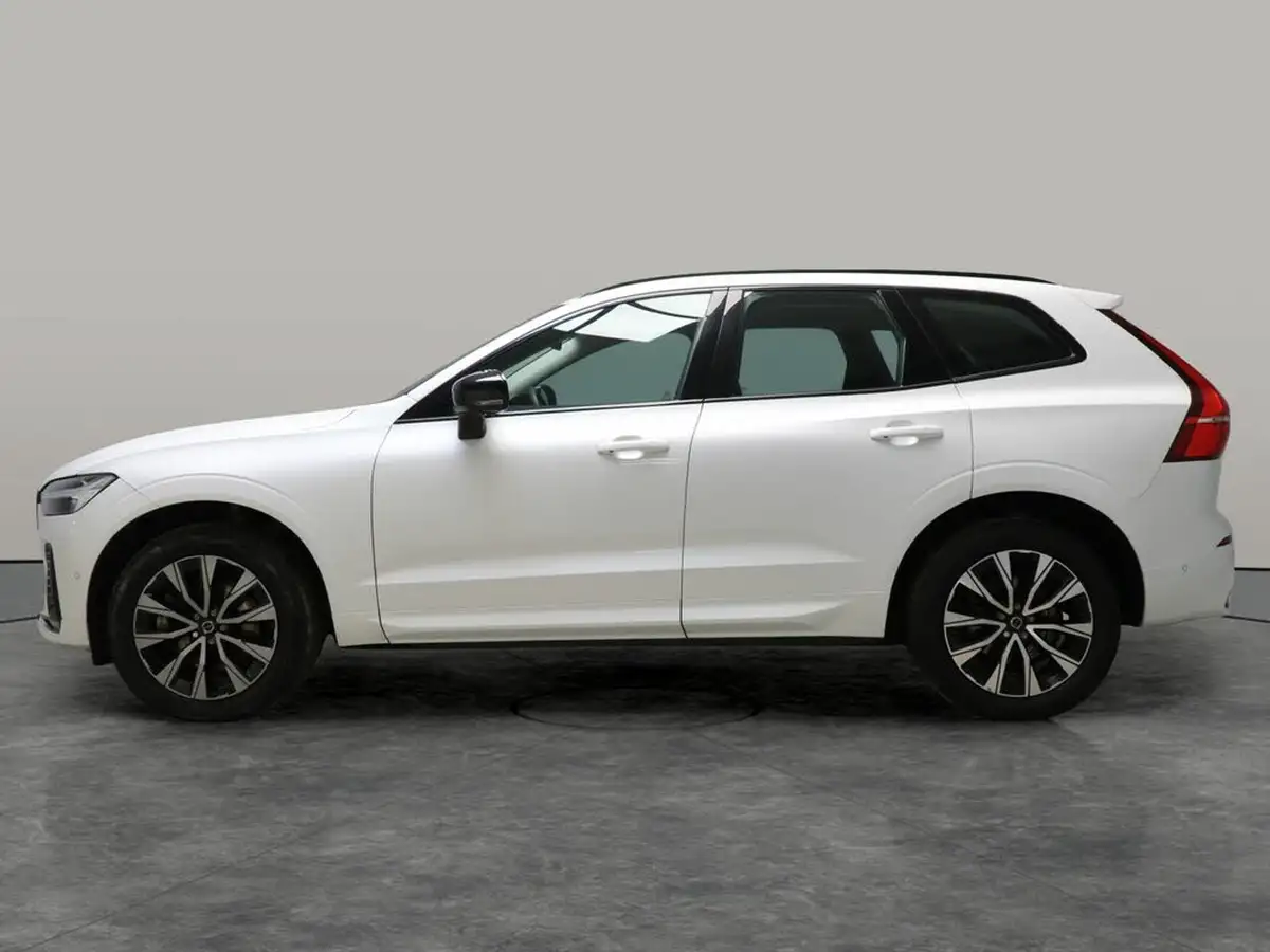 2023-volvo-xc60-20-b5-plus-big-10