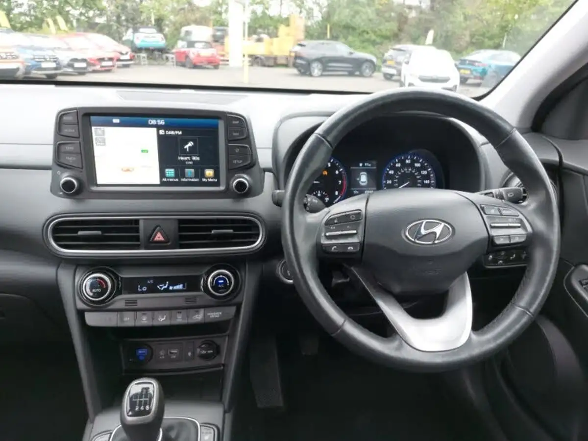 2020-hyundai-kona-10-t-gdi-premium-se-big-6