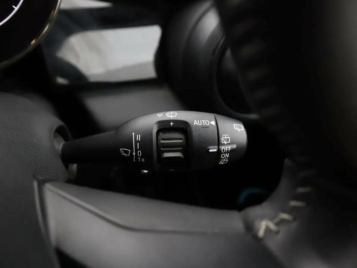 2022-mini-cooper-20-cooper-s-sport-hatchback-3d-big-29