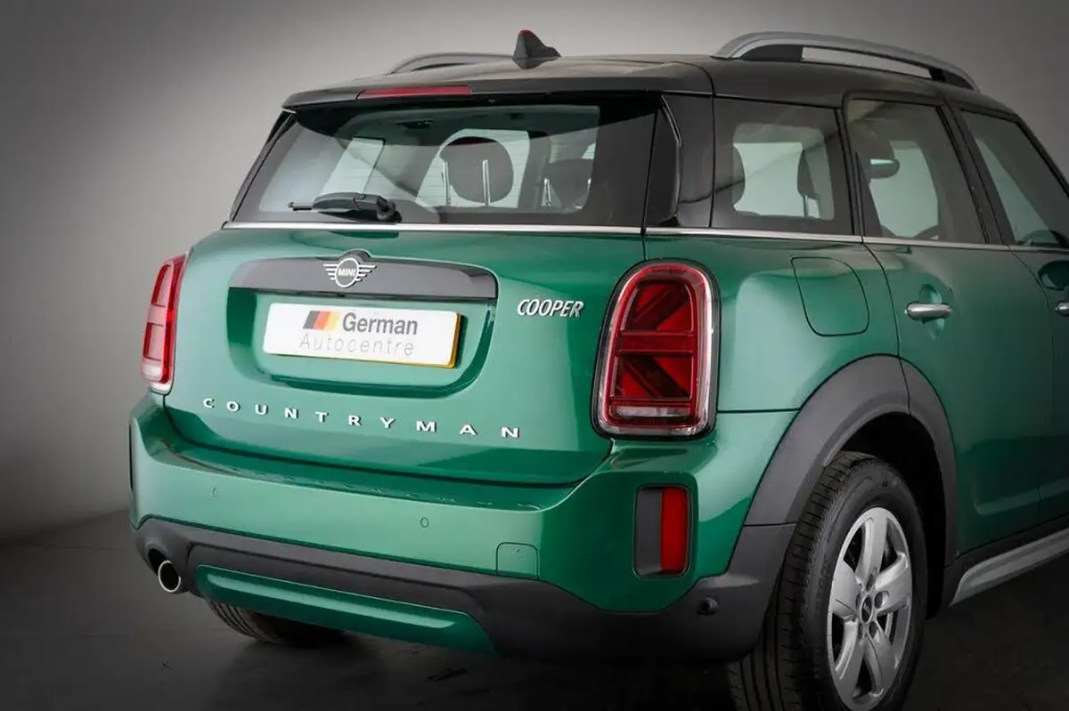 2022-mini-countryman-15-cooper-classic-auto-big-4