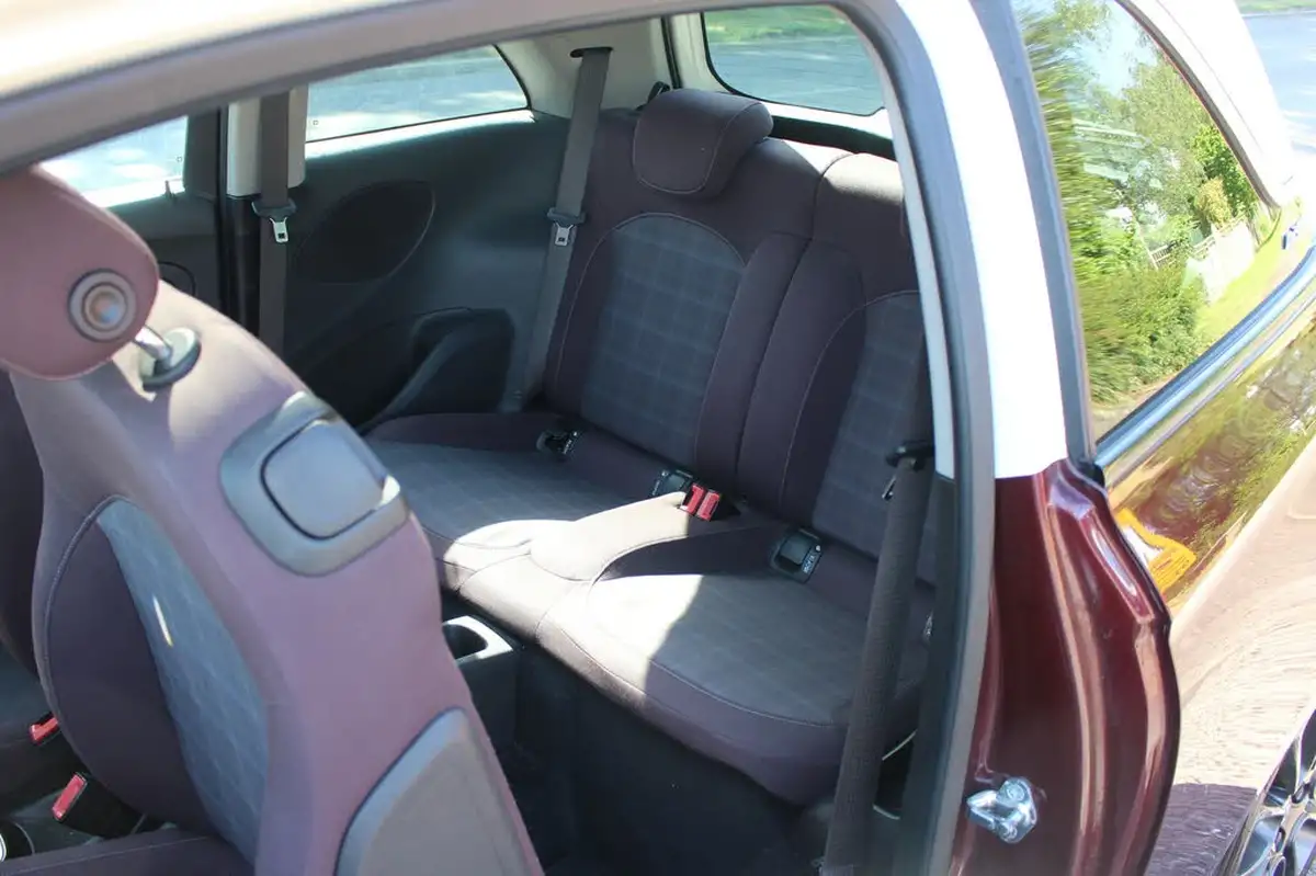 2014-vauxhall-adam-14-glam-technical-pk-87ps-big-26