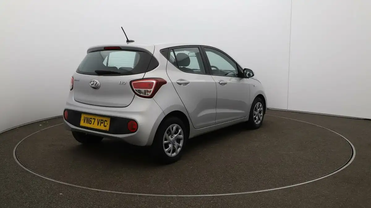 2017-hyundai-i10-12-se-big-53