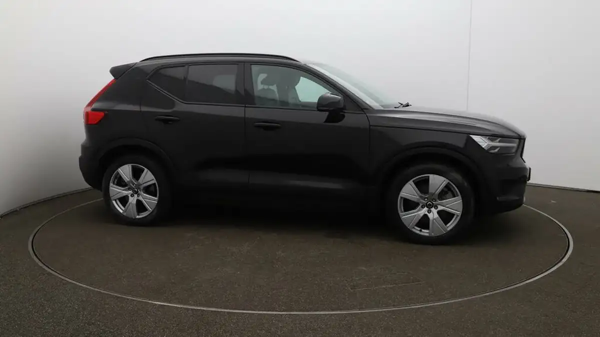 2021-volvo-xc40-e-twin-recharge-big-47