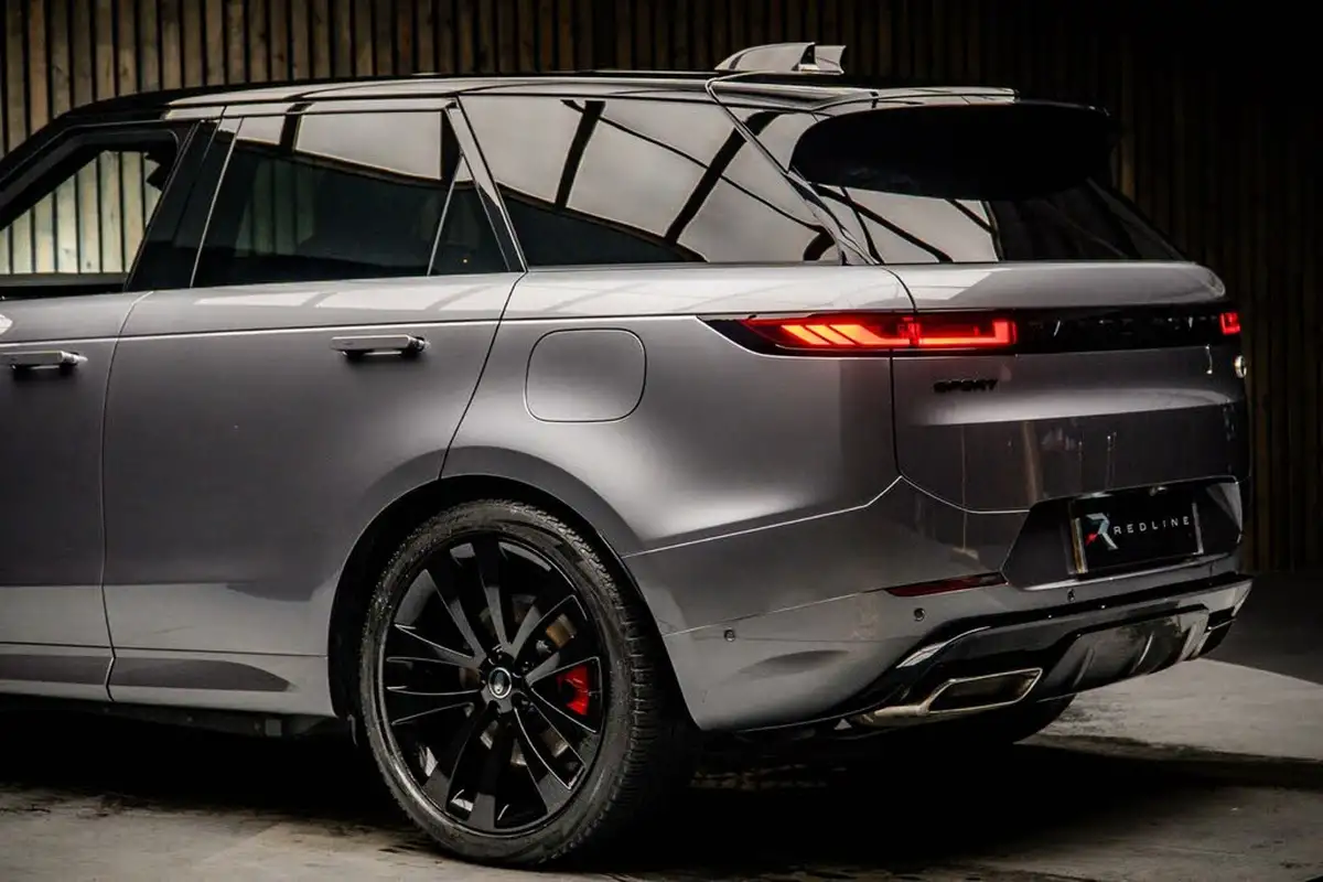 2023-land-rover-range-rover-sport-30-p440e-autobiography-big-16