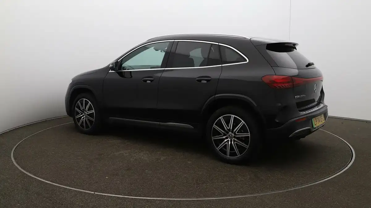 2025-mercedes-benz-eqa-e-eqa-250-amg-line-executive-big-27