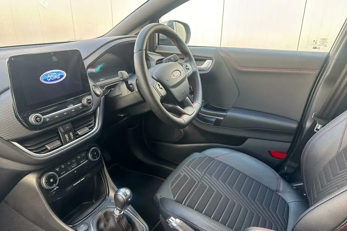 2023-ford-puma-suv-10-st-line-x-125ps-big-1