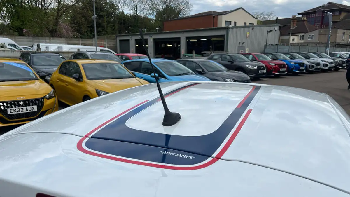 2022-citroen-c3-12-puretech-saint-james-83ps-big-48