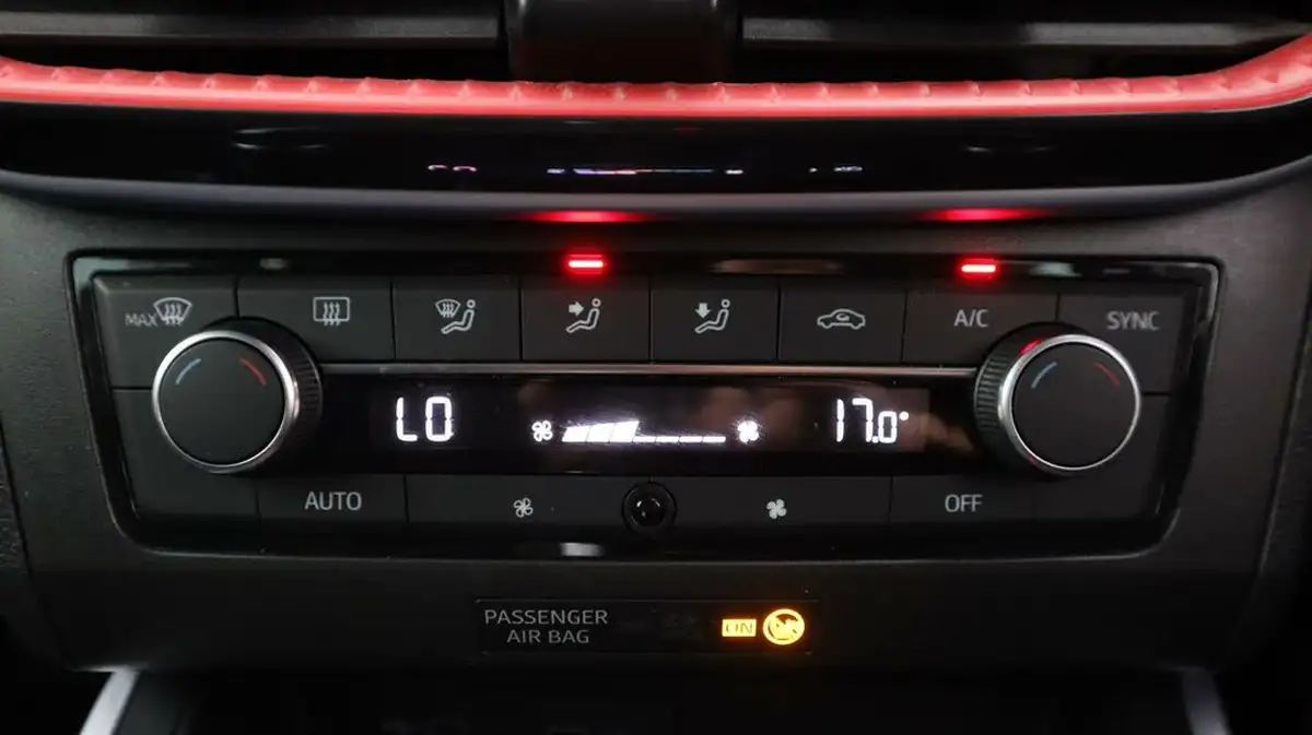 2022-seat-arona-10-tsi-fr-dsg-big-11