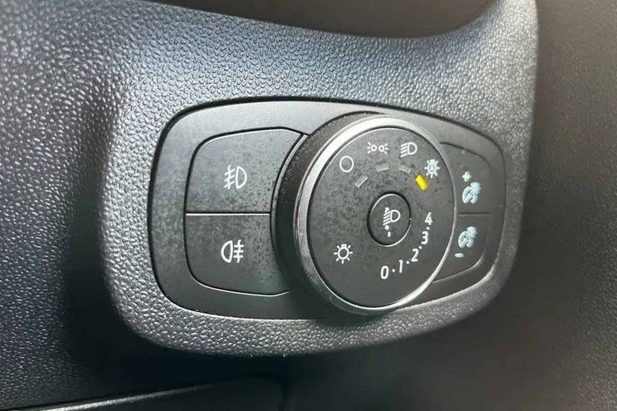 2022-ford-fiesta-11-ti-vct-trend-5d-big-22