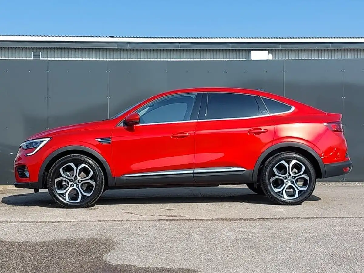 2023-renault-arkana-16-s-edition-big-3