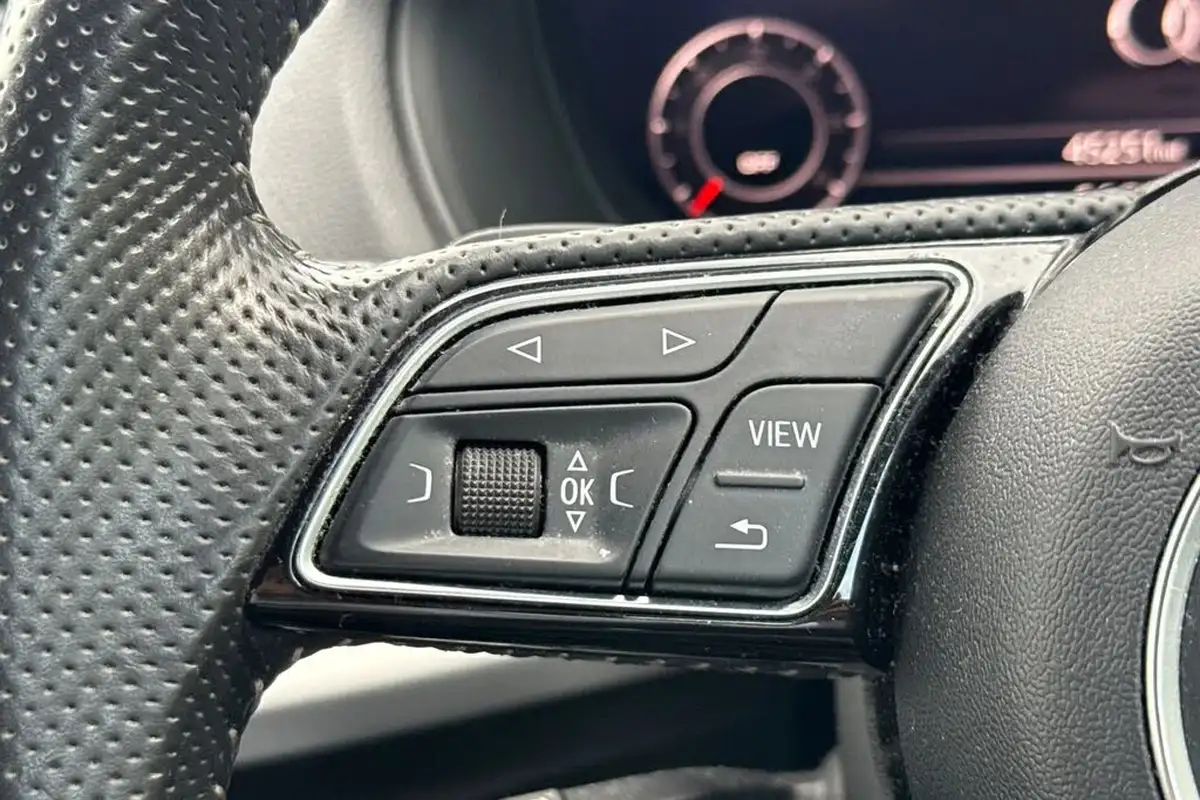 2020-audi-q2-16-30-tdi-s-line-tronic-big-36
