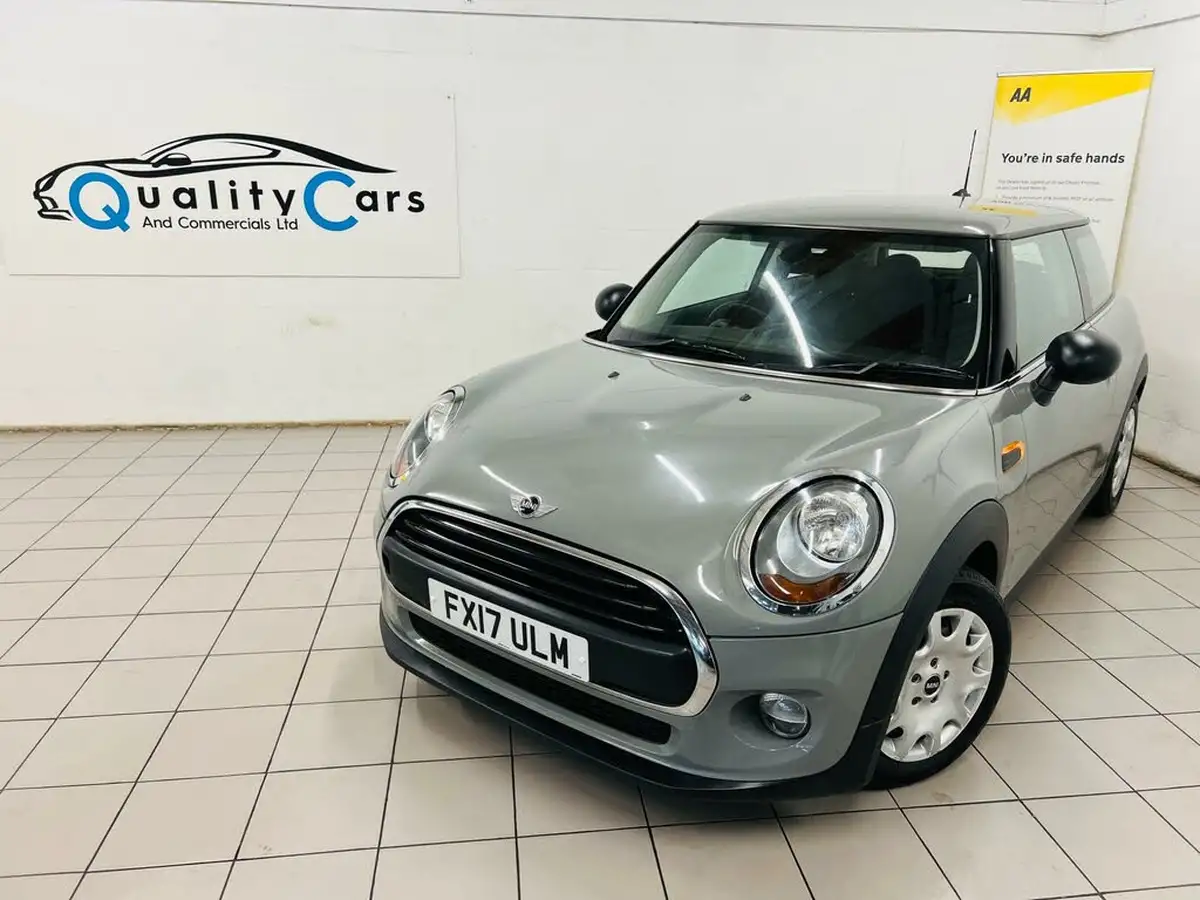 2017-mini-cooper-12-one-3d-big-4
