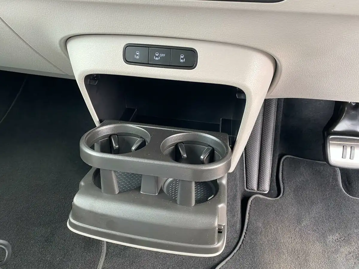 2024-volkswagen-idbuzz-e-style-standard-big-21