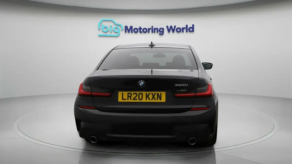 2020-bmw-3-series-20-320i-m-sport-tu-saloon-4d-big-6