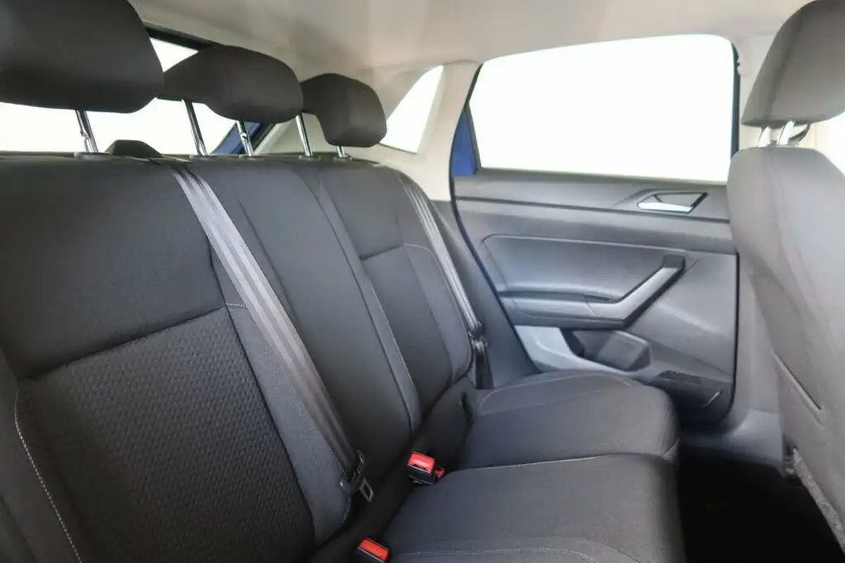 2020-volkswagen-polo-10-tsi-match-big-12
