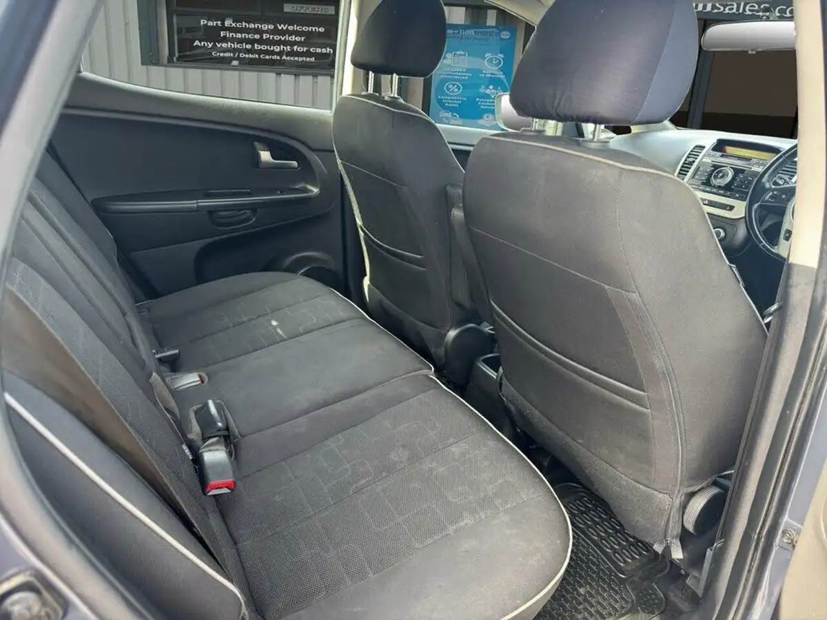 2016-kia-venga-14crdi-2-big-17