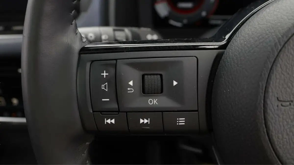 2022-nissan-qashqai-13-dig-t-tekna-140ps-big-21