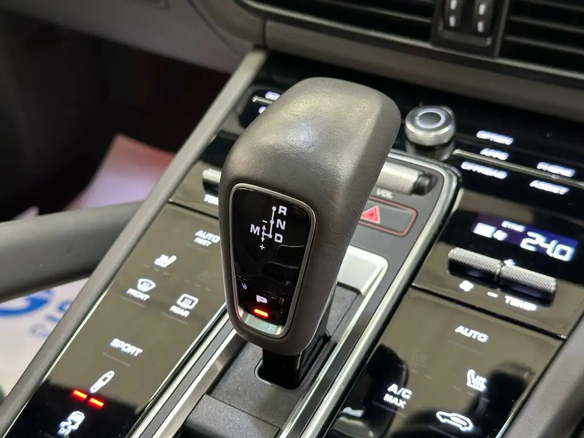 2018-porsche-cayenne-30-v6-s-big-23