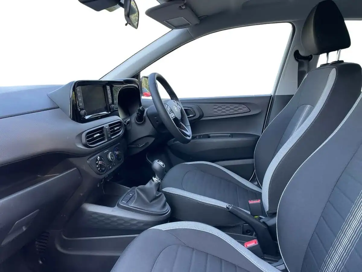 2025-hyundai-i10-10-advance-63ps-big-9