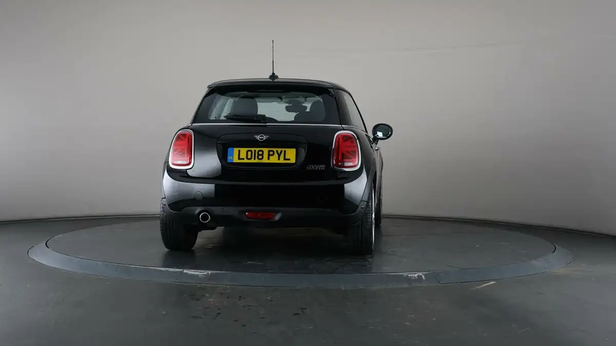 2018-mini-cooper-15-cooper-ss-hatchback-3d-auto-big-69