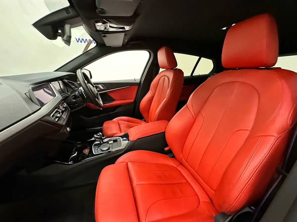 2020-bmw-1-series-20td-118d-sport-auto-big-22
