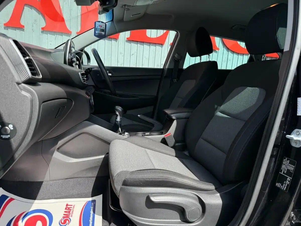 2018-hyundai-tucson-16-gdi-se-nav-big-31