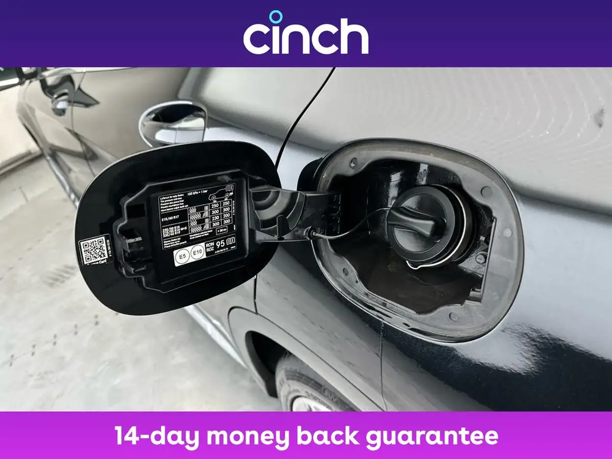 2018-mercedes-benz-gla-class-16-gla-200-amg-line-156ps-7g-dct-big-27