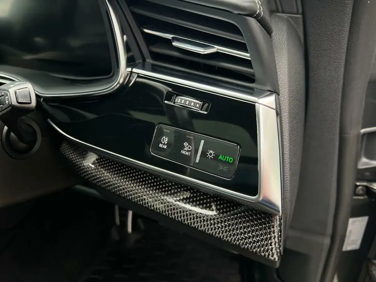 2020-audi-sq8-40tdi-big-62