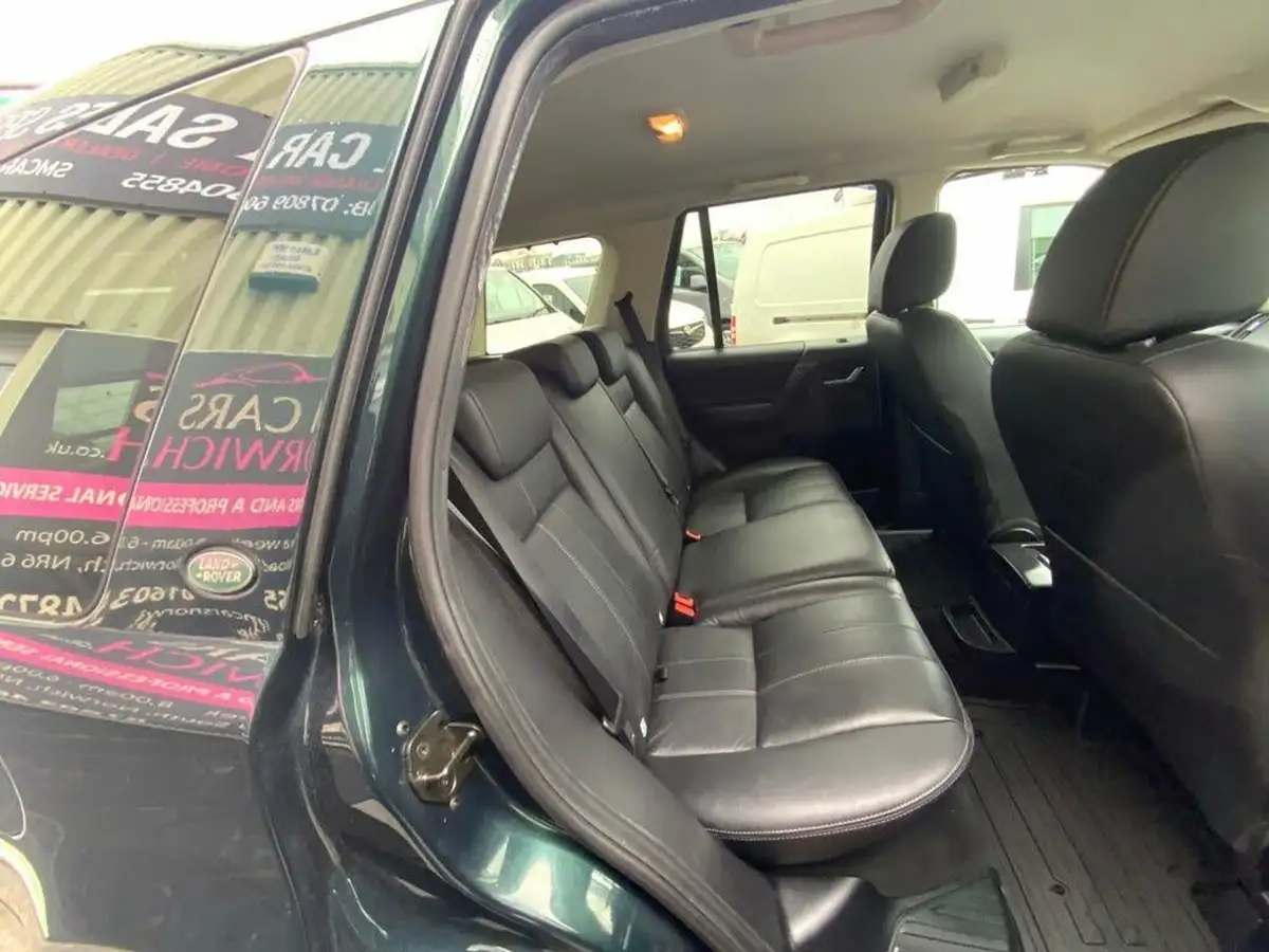 2014-land-rover-freelander-2-22sd4-xs-big-25
