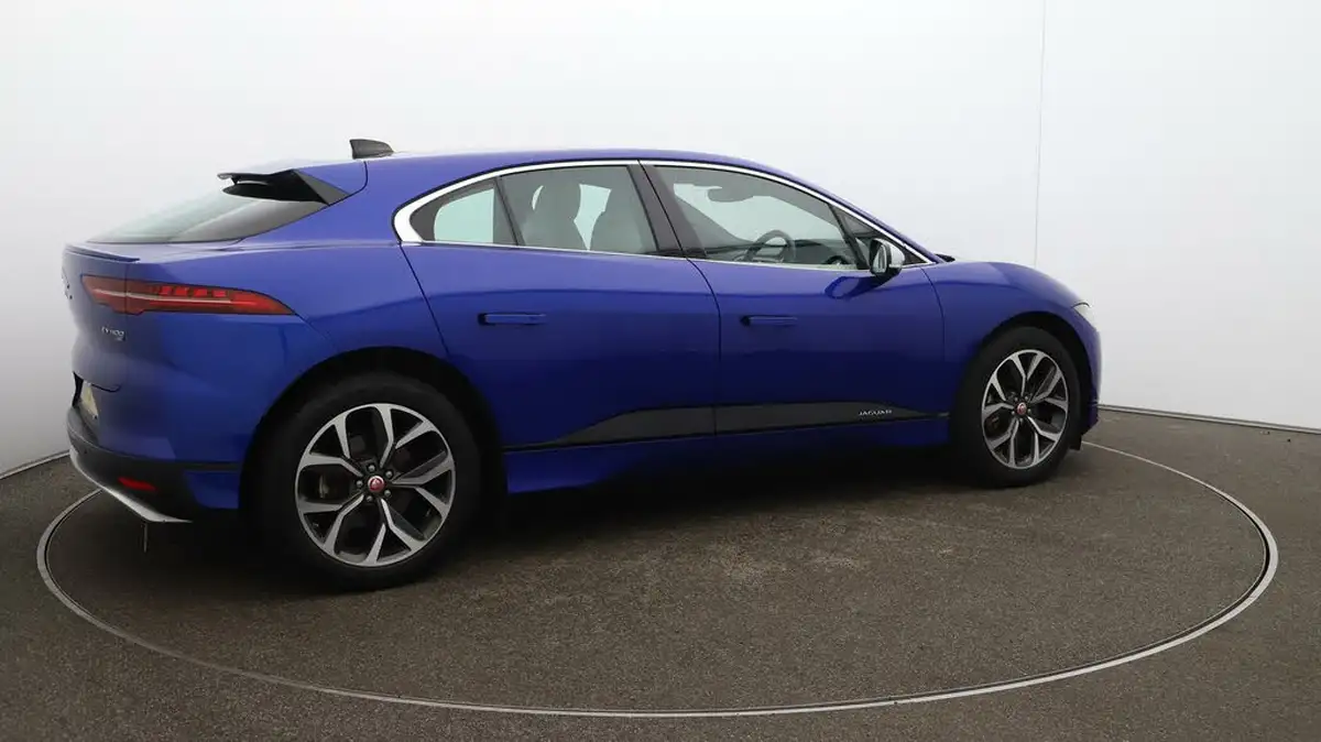 2021-jaguar-i-pace-ev400-hse-big-55