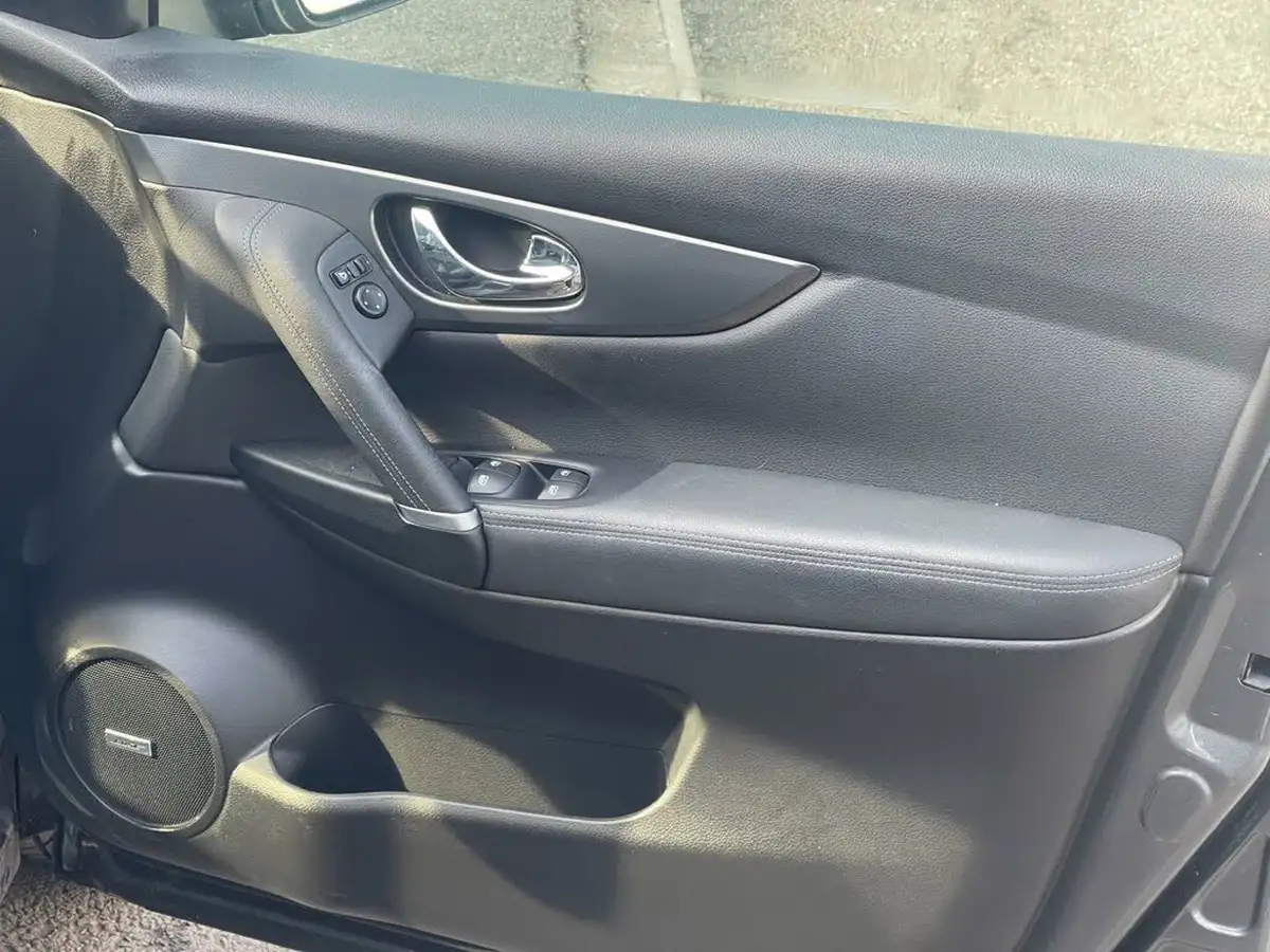 2019-nissan-qashqai-13-dig-t-tekna-140ps-big-26