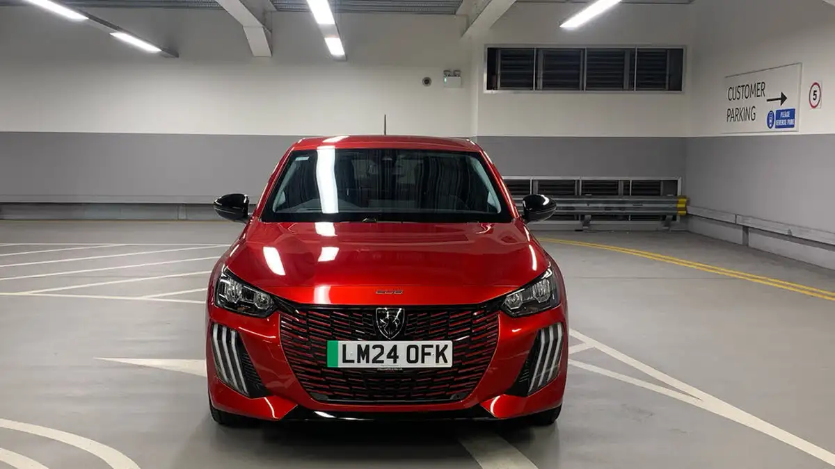 2024-peugeot-208-e-e-style-big-7