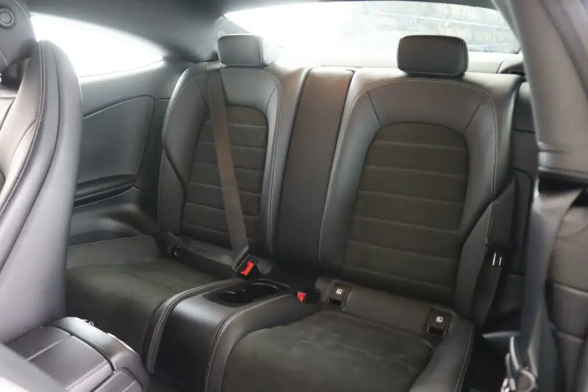 2019-mercedes-benz-c-class-20d-c220d-amg-line-premium-coupe-2d-big-11
