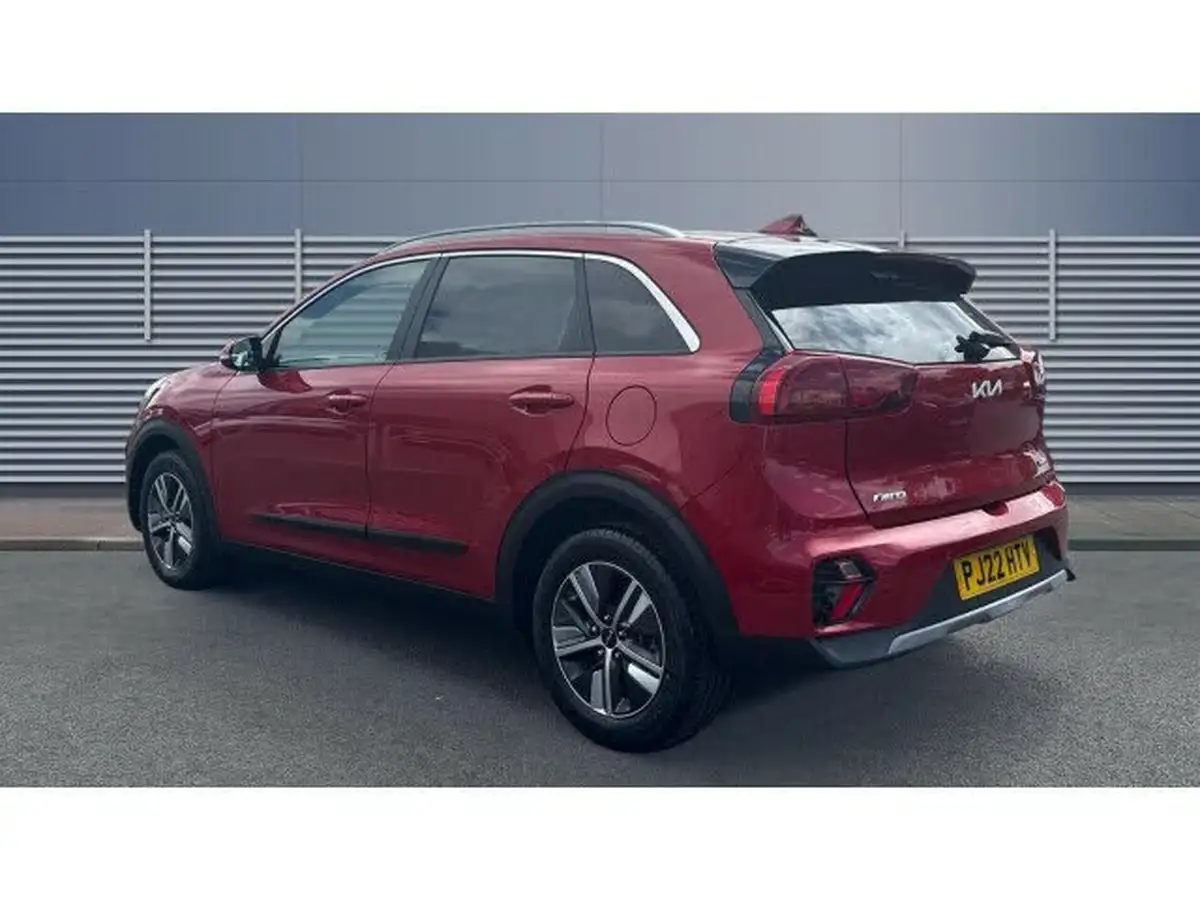 2022-kia-niro-16-gdi-2-139bhp-156kwh-big-1