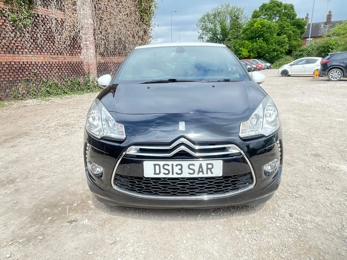 2013-citroen-ds3-16-dstyle-plus-vti-big-3