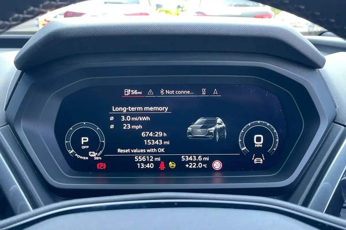 2022-audi-q4-e-tron-35e-s-line-station-wagon-big-44