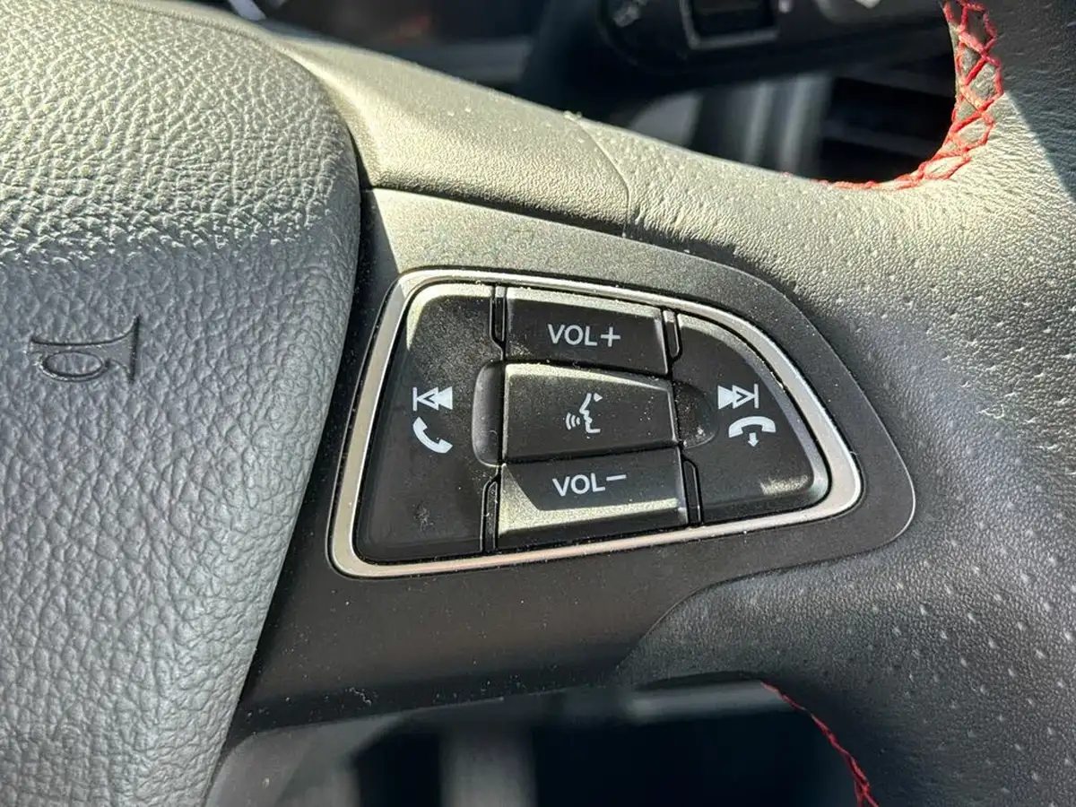 2022-ford-ecosport-10t-st-line-125ps-big-24