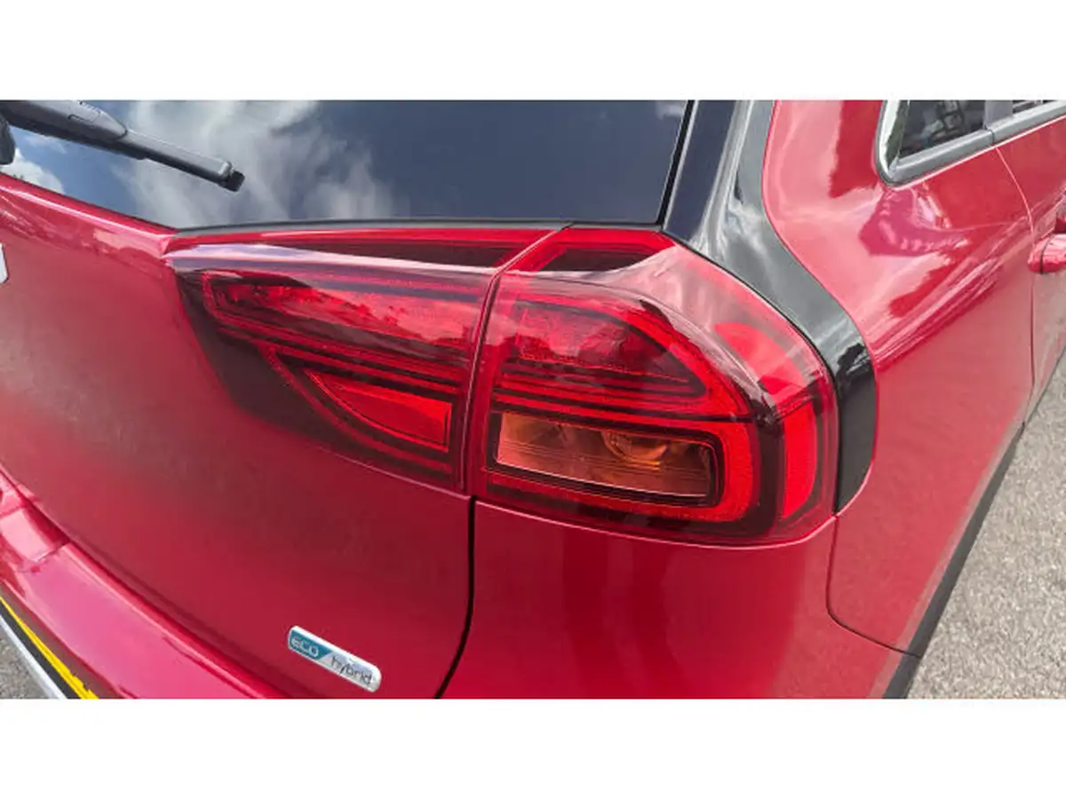 2022-kia-niro-16-gdi-2-139bhp-156kwh-big-25