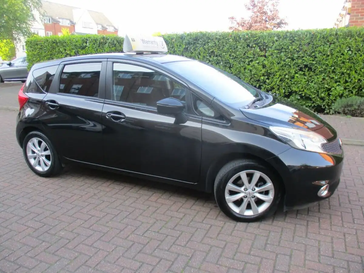2015-nissan-note-12-acenta-premium-dig-s-98ps-style-pack-big-5