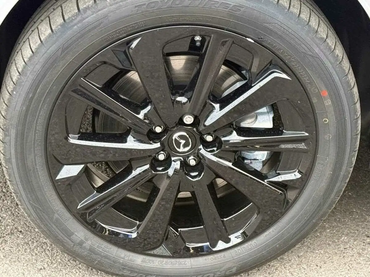 2025-mazda-cx-60-25-e-skyactiv-homura-convenience-driver-assistance-big-17