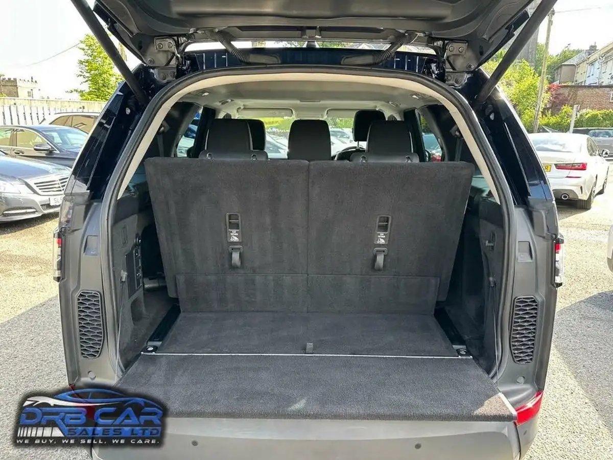 2020-land-rover-discovery-30-sd6-se-big-13