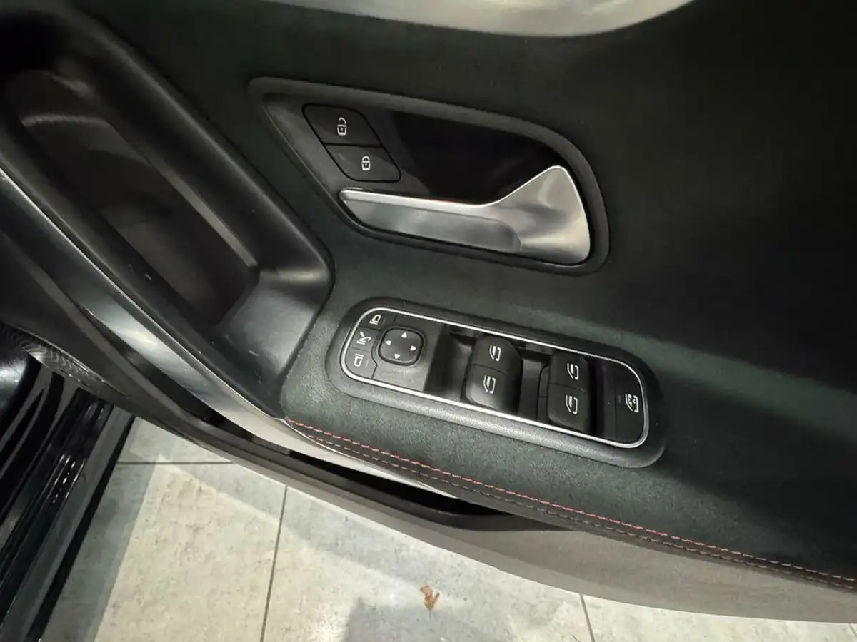 2021-mercedes-benz-a-class-20d-a180d-amg-line-premium-plus-hatchback-5d-8g-dct-big-24